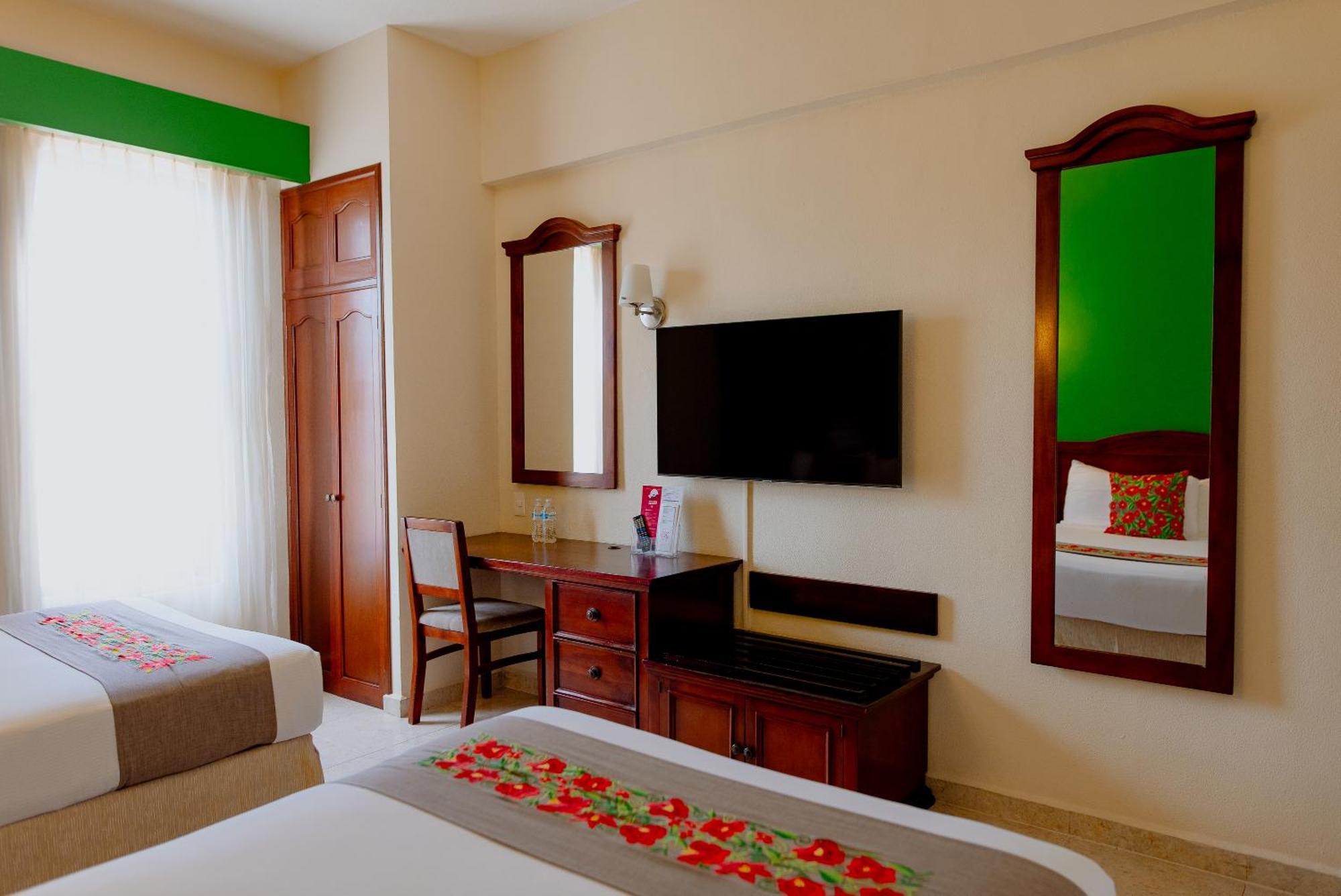 Hotel Plaza Campeche Bagian luar foto